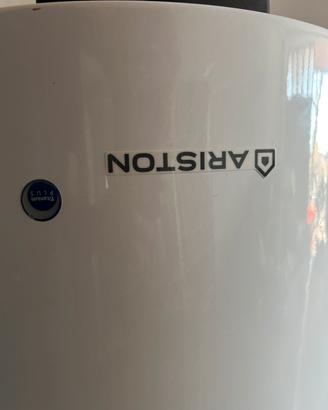 Scaldabagno  Ariston t plus 80 ve/5