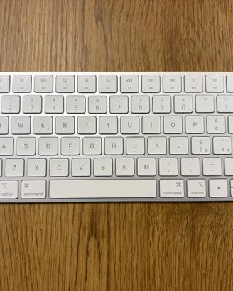 Apple Magic Keyboard e Magic Mouse