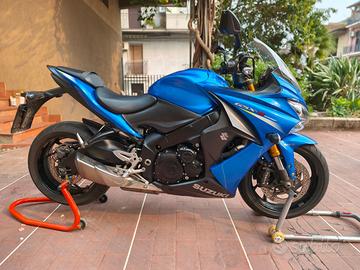 Suzuki gsxs 1000f