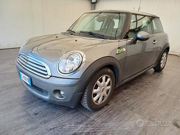 Mini Mini 1.6 16V Cooper benz gpl
