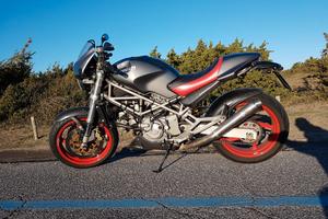 Ducati Monster S4 Senna