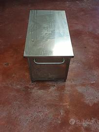 Carrello contenitore in acciaio con cooerchio e 4