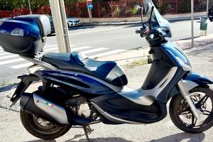 Piaggio Beverly 350 Sporting