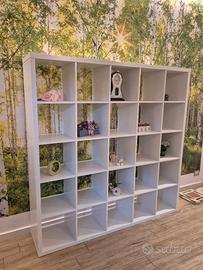 Libreria IKEA KALLAX bianca 182x182 cm