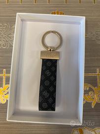 portachiavi guess