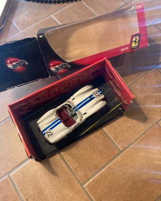 Modellino ferrari testa rossa 250 gto