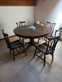 TAVOLO ROTONDO CON SEDIE