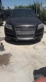 Audi q7 ricambi motore 3.0 bug