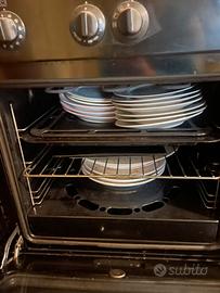 Mobile con forno incorporato