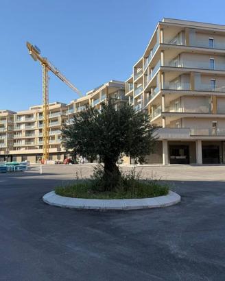 Immobile di 400 m² con 1 locale a Volla