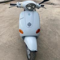 Vespa Piaggio 125 ET4