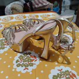  👠 Scarpe con tacco oro Damerose