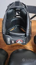 guantoni caschetto Boxe