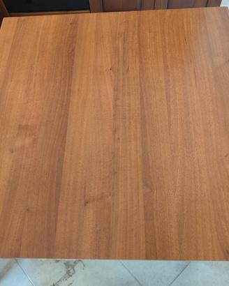 Tavolo quadrato allungabile in legno + 4 sedie