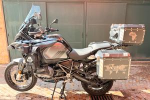 BMW  GS 1250 ADV