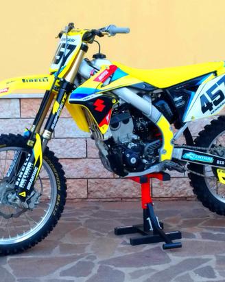 Suzuki rmz 250