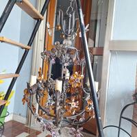 Lampadario vintage con 24 fiori di vetro