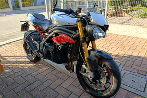 Triumph Speed triple r 2016 pochi km