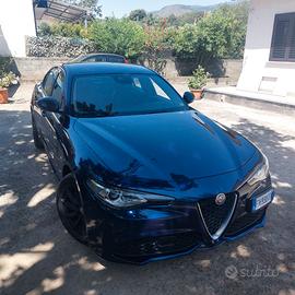 ALFA ROMEO Giulia 2.2  210 CV AT8 AWD Q4 Veloce