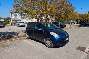 Toyota Yaris 1.0 Sol