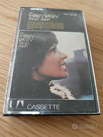 Audiocassetta originale Shirley Bassey The Singles