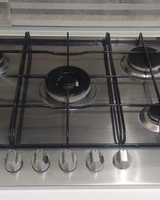 piano cottura gas 5 fuochi  Whirlpool 