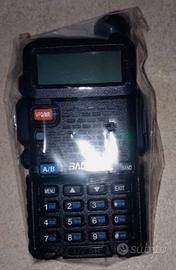 2 Radio WHF/UHF BAOFENG UV-5R R NUOVE!