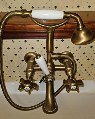 Set rubinetteria Nicolazzi usato ottone