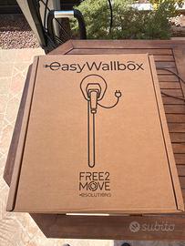 Easy WALL BOX FREE 2 move carica auto