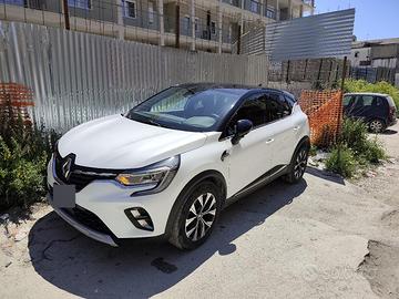 Renault Captur 1.0 TCE GPL tecno gennaio 2024