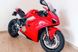 Ducati panigale v4