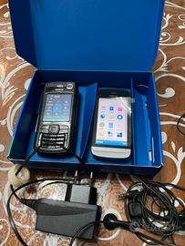 Smartphone nokia N70 e C5-03