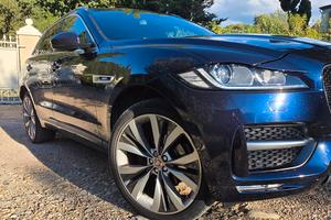 Meravigliosa Jaguard f-pace