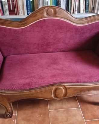 Divano in legno massello