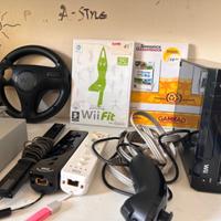 Nintendo wii Nera + accessori e 2 giochi
