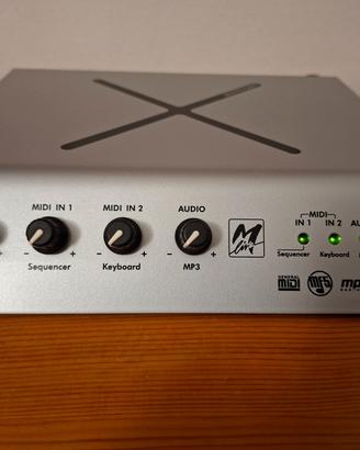 EXPANDER M-LIVE