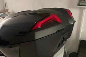 Bauletto originale Yamaha per Xmax con piastra