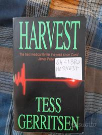 Libro Harvest di Tess Gerritsen in lingua inglese