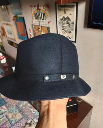 Cappello Borsalino blu scuro, come nuovo.