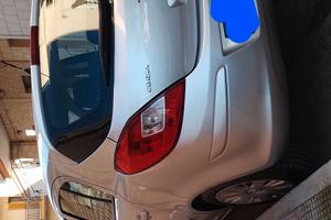 Opel Corsa 1000 cc  2008