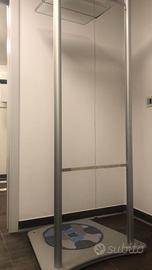 Stadiometro professionale con pedana