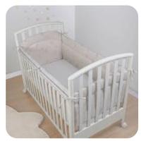 lettino e altro per il bambino /a