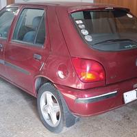 Ford Fiesta 1.2i 16V cat 5P Ghia (55 kw)