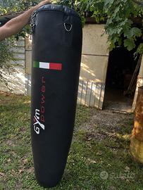 Sacco da boxe + supporto da muro