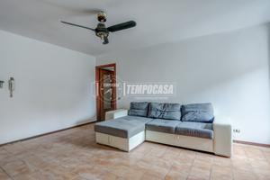 TRILOCALE IN CENTRO - GOLASECCA