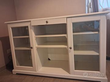 Vetrina liatorp ikea