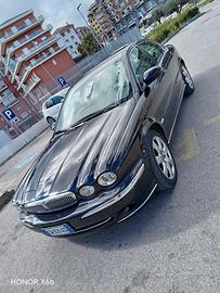 Jaguar X-Type