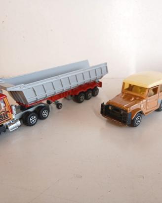 Majorette Camion e Toyota Land Cruiser