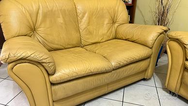 Set 2 divani in pelle