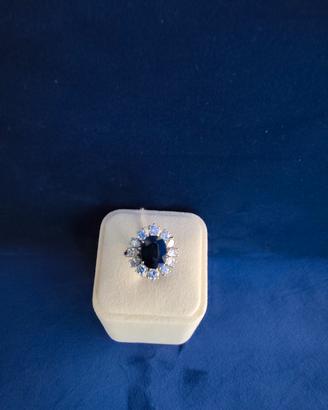 Elegante anello con zaffiro naturale